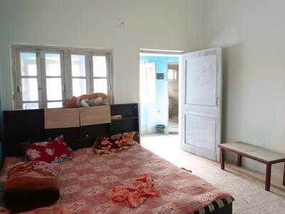 Bedroom Image of 4000 Sq.ft 8 BHK Independent House for sale in Behala Kolkata for Rs. 16500000