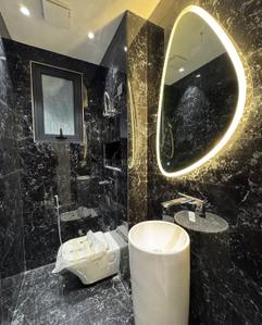 Image of 4500 Sq.ft 4 BHK Builder Floor for sale in Sector 21A, Faridabad for Rs. 53500000