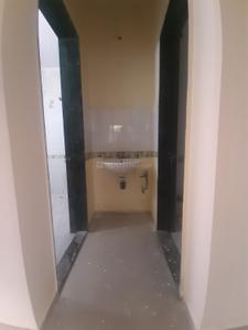 Bathroom Image of 700 Sq.ft 1 BHK Apartment / Flat for rent in Kondhwa Budruk Pune for Rs. 11000