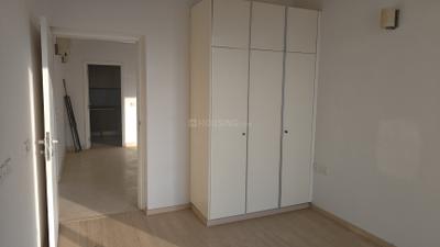 Bedroom Image of 1670 Sq.ft 3 BHK Apartment / Flat for rent in DLF The Primus, Sector 82A Gurgaon for Rs. 55000