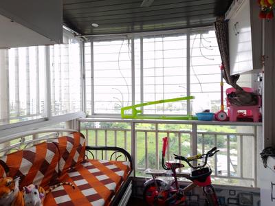 Living Room Image of 960 Sq.ft 2 BHK Apartment / Flat for sale in 38 Park Majestique, Undri Pune for Rs. 5200000