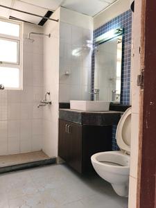 Common Bathroom Image of 1270 Sq.ft 2 BHK Apartment / Flat for sale in Bestech Park View Residency, Palam Vihar Gurgaon for Rs. 18000000