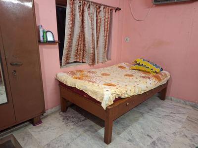 Bedroom Image of 450 Sq.ft 1 BHK Apartment / Flat for rent in Netaji Nagar Kolkata for Rs. 13000