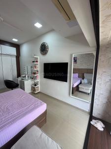 Bedroom Image of 1500 Sq.ft 3 BHK Apartment / Flat for sale in Khar West Mumbai for Rs. 72500000