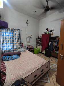 Bedroom Image of 780 Sq.ft 2 BHK Independent House for rent in Tollygunge Kolkata for Rs. 16000