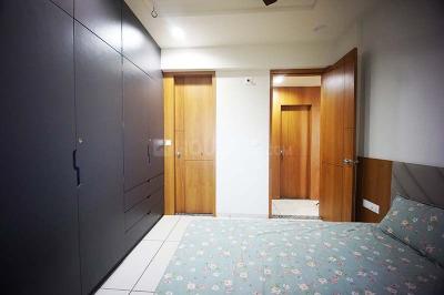 Bedroom Image of 1530 Sq.ft 2 BHK Apartment / Flat for sale in Nana Chiloda Ahmedabad for Rs. 8000000