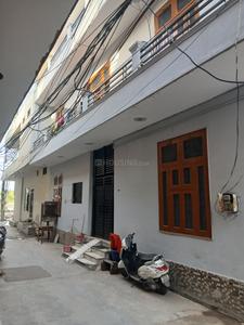 5 BHK Independent House