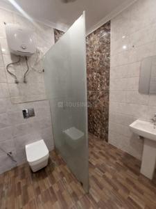 Bathroom Image of 5250 Sq.ft 6 BHK Independent House for sale in Sector 15A Noida for Rs. 125000000