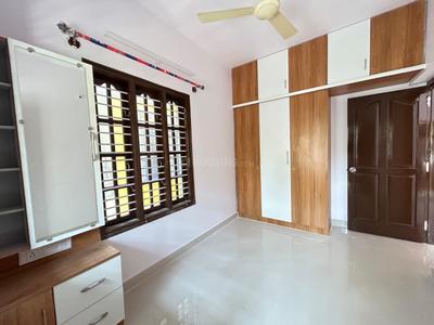 Bedroom Image of 700 Sq.ft 1 BHK Builder Floor for rent in Indira Nagar Bengaluru for Rs. 37500