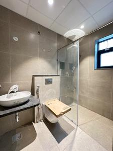 Bathroom Image of 1550 Sq.ft 3 BHK Builder Floor for sale in Adyar Chennai for Rs. 29900000