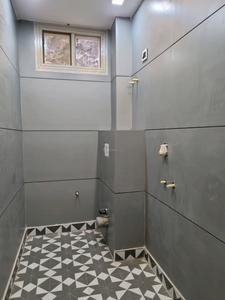 Common Bathroom Image of 850 Sq.ft 3 BHK Apartment / Flat for sale in Saarthi Affordable Homes, Uttam Nagar New Delhi for Rs. 6200000