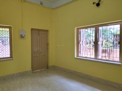 Bedroom Image of 750 Sq.ft 2 BHK Independent House for rent in Kasba Kolkata for Rs. 16000