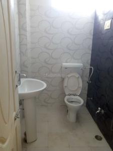 Bathroom Image of 1550 Sq.ft 3 BHK Apartment / Flat for rent in Ram Gold Line Residency, Chinhat Lucknow for Rs. 13000