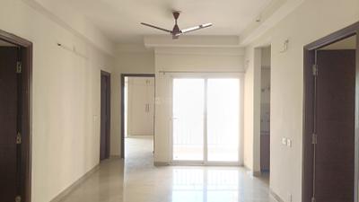 Living Room Image of 1000 Sq.ft 2.5 BHK Apartment / Flat for sale in Amrapali Verona Heights, Noida Extension Greater Noida for Rs. 8500000