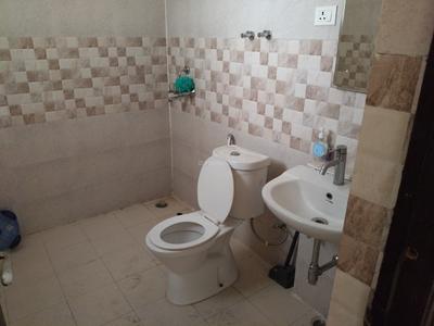 Image of 2450 Sq.ft 4.5 BHK Villa for rent in Amrapali Dream Valley, Noida Extension, Greater Noida for Rs. 39500