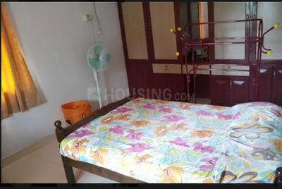 Bedroom Image of Girls PG in Collectorate, Kottayam