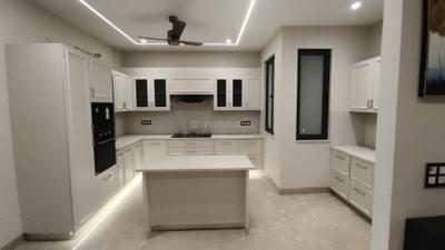 Kitchen Image of 2850 Sq.ft 4 BHK Builder Floor for sale in Indirapuram Ghaziabad for Rs. 35000000