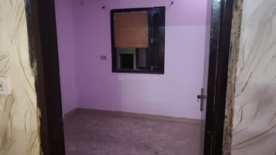 Bedroom Image of 540 Sq.ft 2 BHK Builder Floor for sale in Dwarka Mor New Delhi for Rs. 2500000