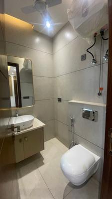 Image of 2400 Sq.ft 4 BHK Builder Floor for sale in Kadarpur, Gurgaon for Rs. 36000000