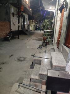Image of 800 Sq.ft 5 BHK Independent House for sale in Nangloi, New Delhi for Rs. 10000000