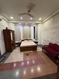 Hall Image of 1600 Sq.ft 2 BHK Apartment / Flat for rent in Colaba Mumbai for Rs. 225000