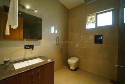 Bathroom Image of 6500 Sq.ft 3 BHK Villa for sale in Muttukadu Chennai for Rs. 83000000