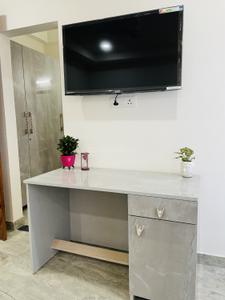 Kitchen Image of 1000 Sq.ft 1 RK Independent House for rent in Sector 23 Gurgaon for Rs. 24000