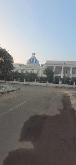 DLF Hyde Park Main Image 1