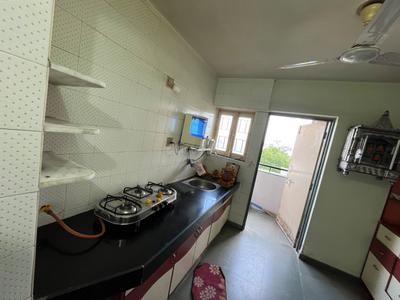 Kitchen Image of 1200 Sq.ft 2 BHK Apartment / Flat for rent in Naranpura Ahmedabad for Rs. 32000