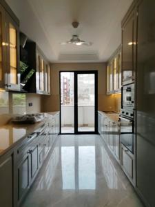 Kitchen Image of 2700 Sq.ft 4 BHK Builder Floor for sale in Ansal Esencia Sector 67, Sector 67 Gurgaon for Rs. 35000000