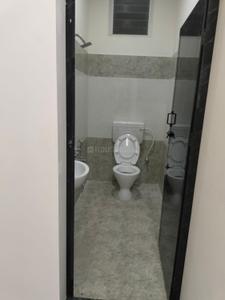 Bathroom Image of 800 Sq.ft 2 BHK Independent House for rent in Vilangudi Madurai for Rs. 15000