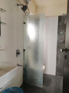 Common Bathroom Image of 650 Sq.ft 1 BHK Apartment / Flat for rent in Gurukrupa Marina Enclave, Malad West Mumbai for Rs. 45000