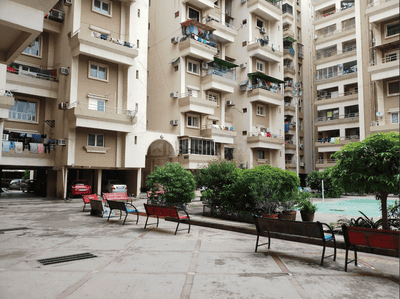 Image of 2385 Sq.ft 5 BHK Apartment / Flat for sale in Thaltej, Ahmedabad for Rs. 20000000