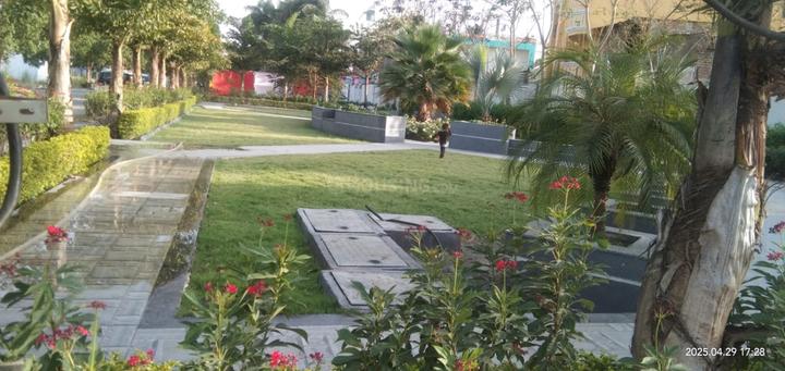 Ahuja Victoria Milan Extension Main Image 1