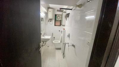 Bathroom Image of 800 Sq.ft 2 BHK Apartment / Flat for sale in Sector 18 Dwarka New Delhi for Rs. 11000000