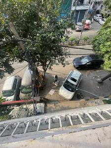 Balcony Image of 720 Sq.ft 2 BHK Builder Floor for rent in Shalimar Bagh New Delhi for Rs. 27000