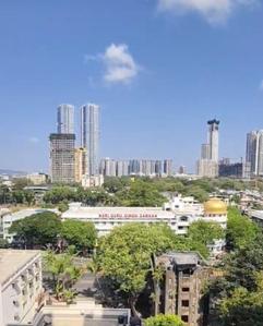 Image of 750 Sq.ft 2 BHK Apartment / Flat for sale in Dadar East, Mumbai for Rs. 27300000
