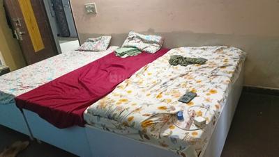 Bedroom Image of PremNivas PG in Indirapuram, Ghaziabad