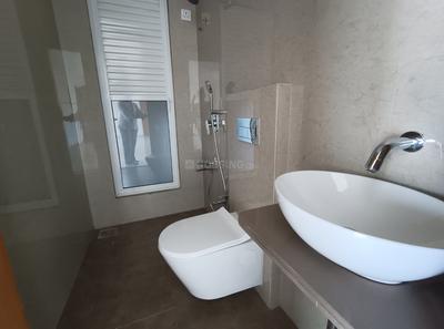 Bathroom Image of 2121 Sq.ft 3.5 BHK Apartment / Flat for sale in Bhagwati 19 East, Nerul Navi Mumbai for Rs. 42500000