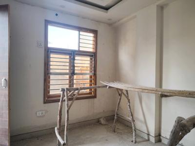 Bedroom Image of 650 Sq.ft 2 BHK Builder Floor for sale in Khanpur New Delhi for Rs. 4200000
