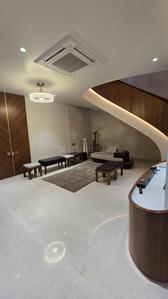 Bathroom Image of 9000 Sq.ft 6 BHK Independent House for sale in Wave Estate Group Housing 2 Phase 1, Sector 85 Mohali for Rs. 180000000