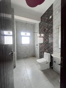 Bathroom Image of 2500 Sq.ft 3 BHK Builder Floor for rent in Omaxe NRI City, Omega II Greater Noida for Rs. 37000