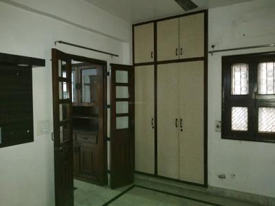 Bedroom Image of 950 Sq.ft 2 BHK Apartment / Flat for sale in Vikaspuri New Delhi for Rs. 15000000