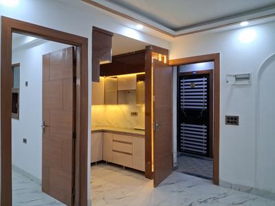 Living Room Image of 1050 Sq.ft 2 BHK Apartment / Flat for sale in SAP Rise, Sector 73 Noida for Rs. 3899999