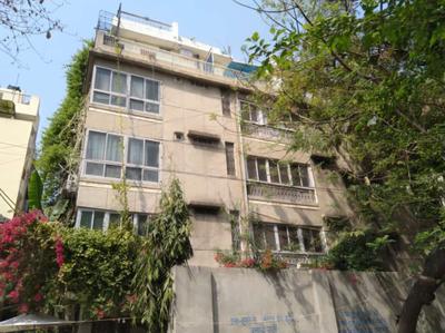 Image of 4500 Sq.ft 10 BHK Independent House for sale in Karol Bagh, New Delhi for Rs. 100000000