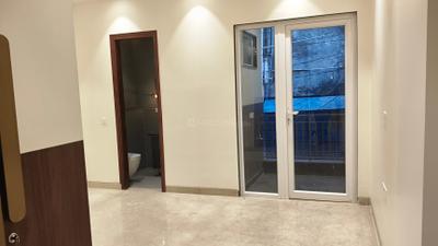 Bedroom Image of 1000 Sq.ft 2 BHK Builder Floor for sale in Lajpat Nagar New Delhi for Rs. 25500000