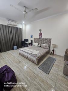 Bedroom Image of 2500 Sq.ft 3 BHK Builder Floor for sale in Sector 52 Gurgaon for Rs. 32000000