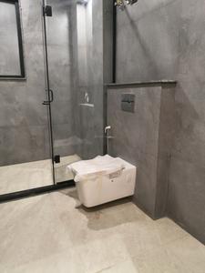 Common Bathroom Image of 2800 Sq.ft 4 BHK Builder Floor for sale in Palam Vihar Gurgaon for Rs. 48000000