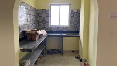 Kitchen Image of 1000 Sq.ft 2 BHK Apartment / Flat for sale in Keshtopur Kolkata for Rs. 3200000