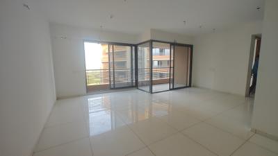Living Room Image of 2301 Sq.ft 3 BHK Apartment / Flat for sale in Shrinivas Luxuria 2, Bhadaj Ahmedabad for Rs. 14600000